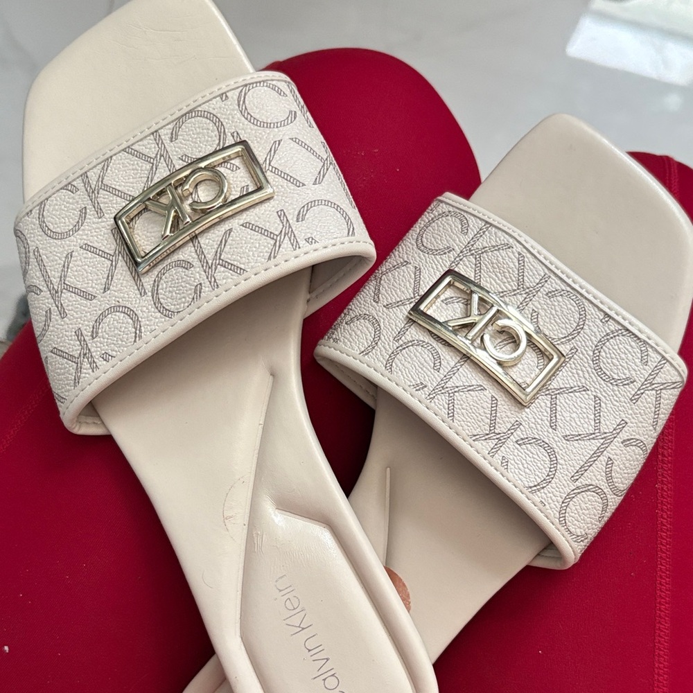 Calvin Klein Collection Cream Logo Slide Sandals